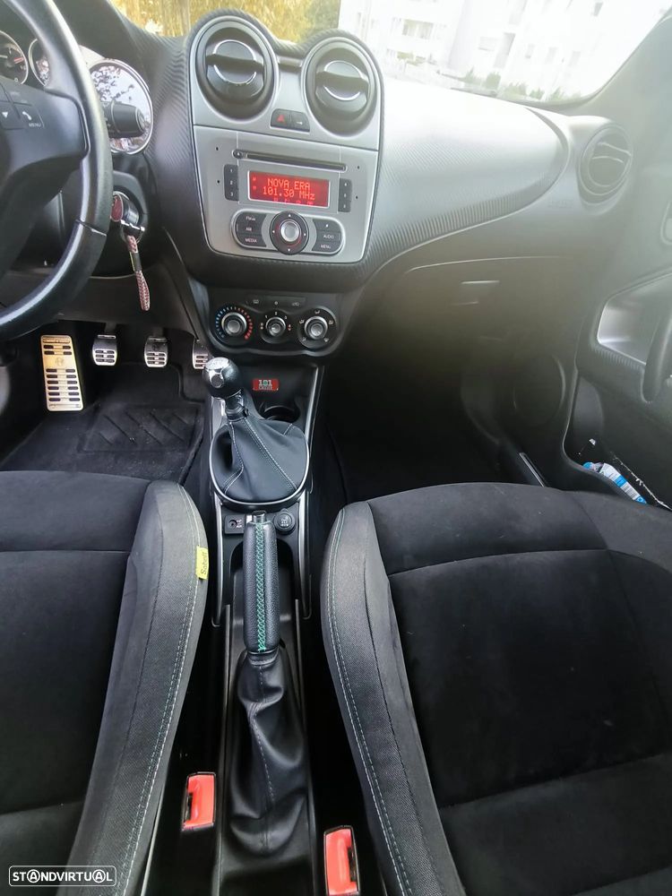 Alfa Romeo MiTo - 25