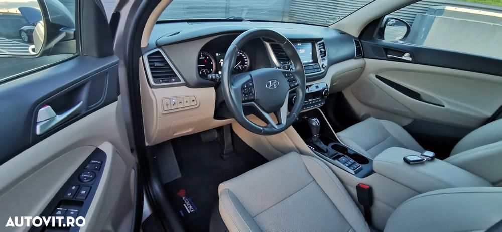 Hyundai Tucson 2.0 CRDI 4WD Automatik Premium - 9