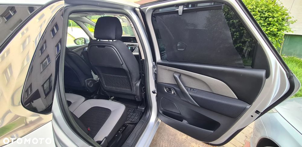 Citroën C4 Picasso 1.6 e-HDi Exclusive - 9