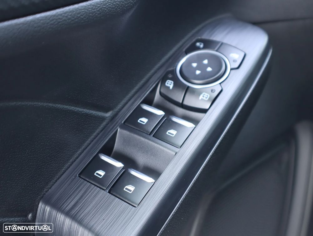 Ford Kuga 2.5 PHEV ST-Line X - 32