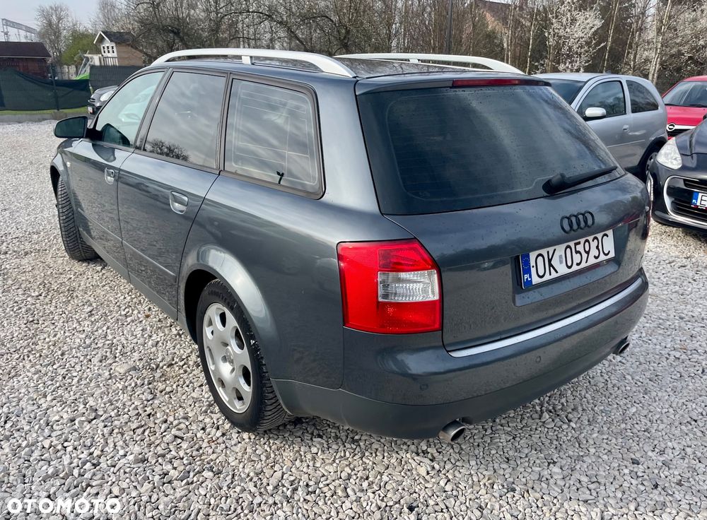 Audi A4 Avant 1.8 T - 9