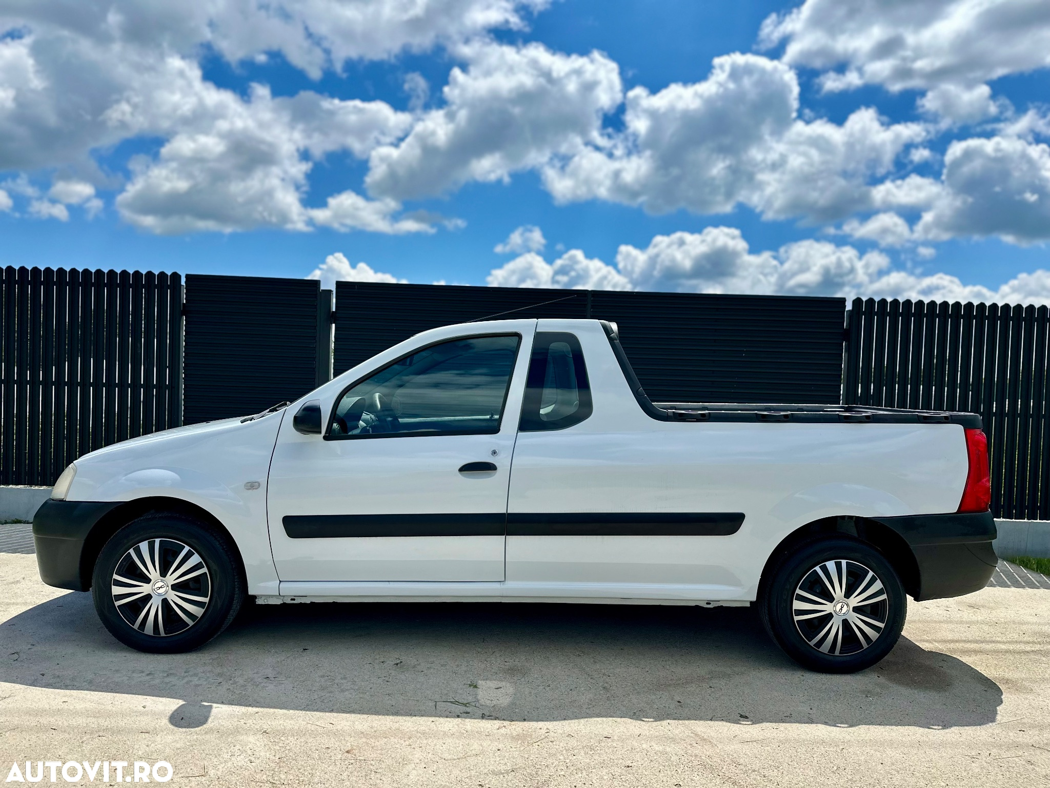 Dacia Pick Up - 12