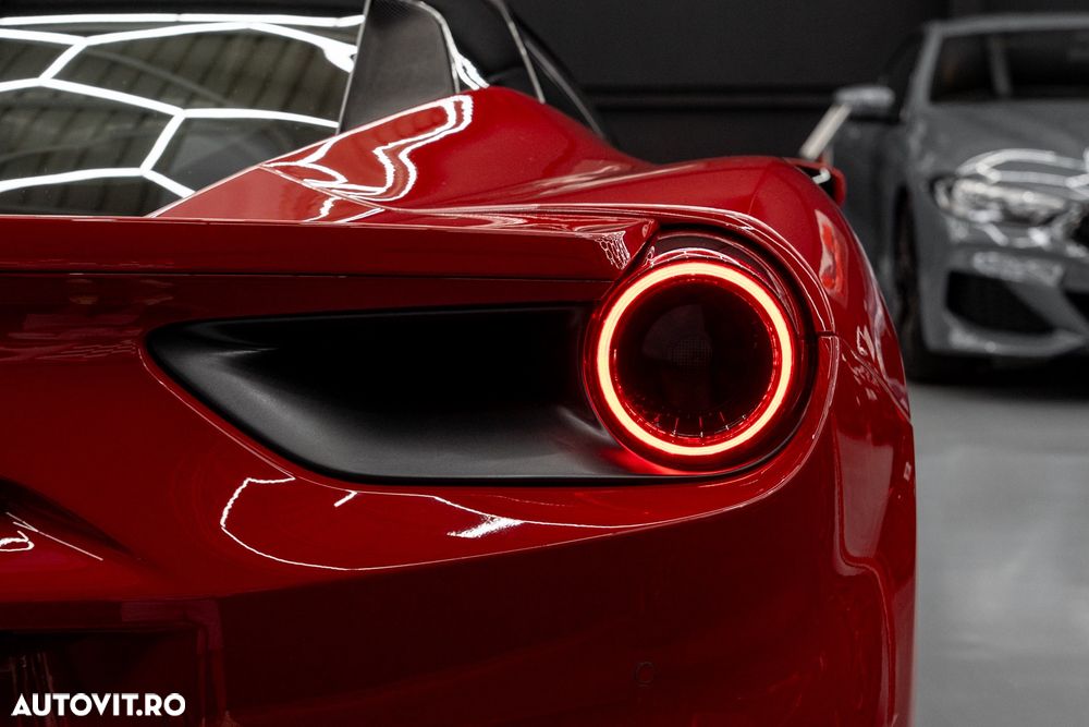 Ferrari 488 GTB - 7