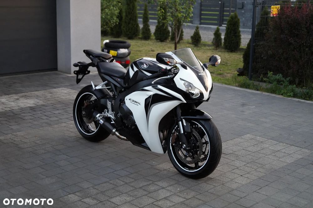 Honda CBR - 5