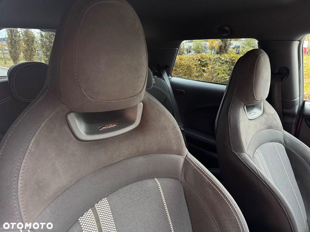 MINI John Cooper Works - 23