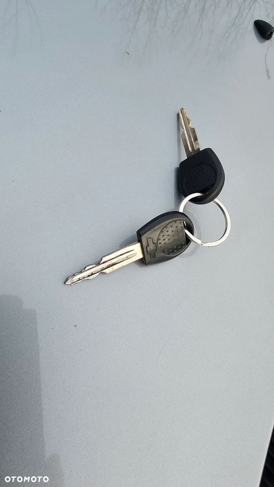 Chevrolet Aveo 1.2 16V LS - 17