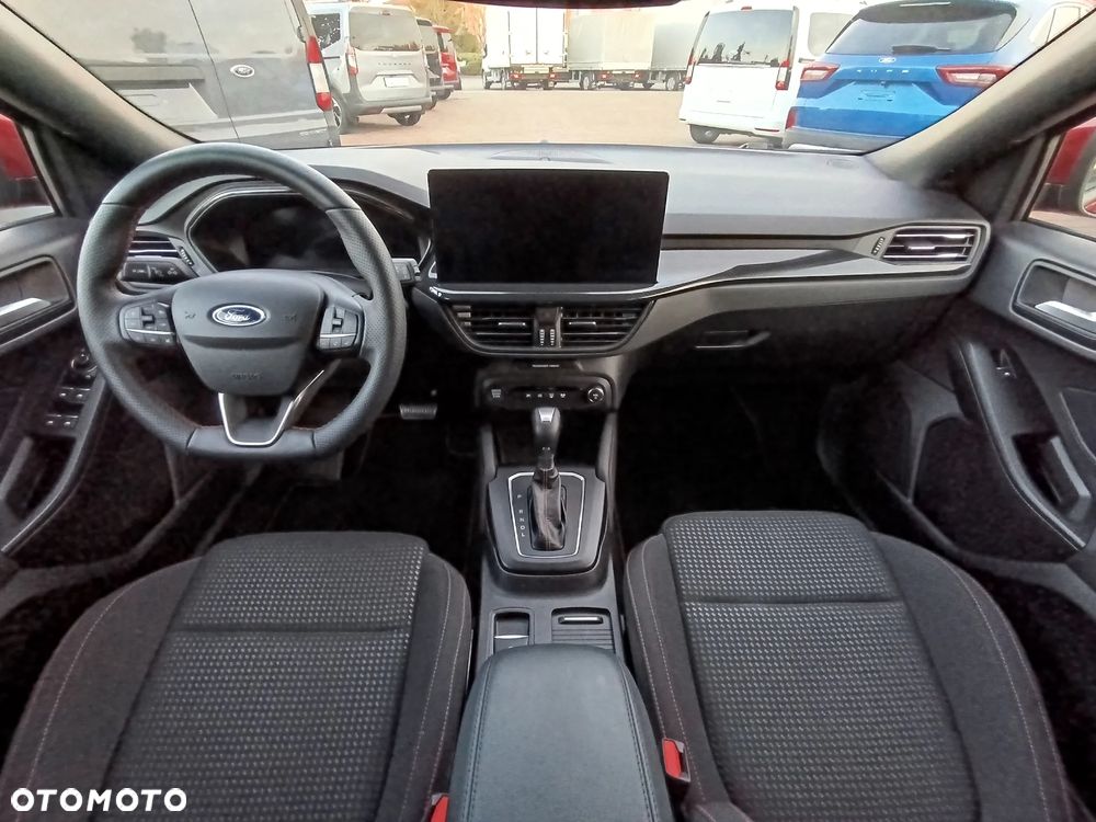 Ford Focus 1.0 EcoBoost mHEV ST-Line X - 18