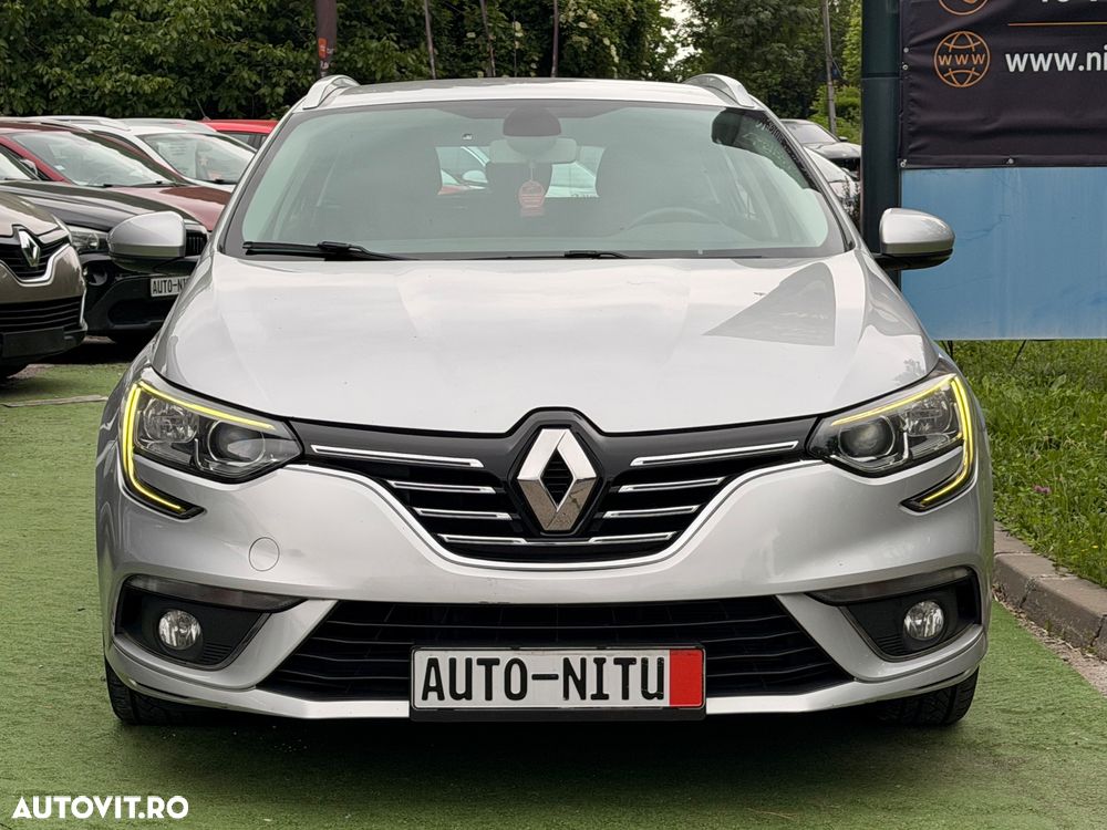 Renault Megane - 2