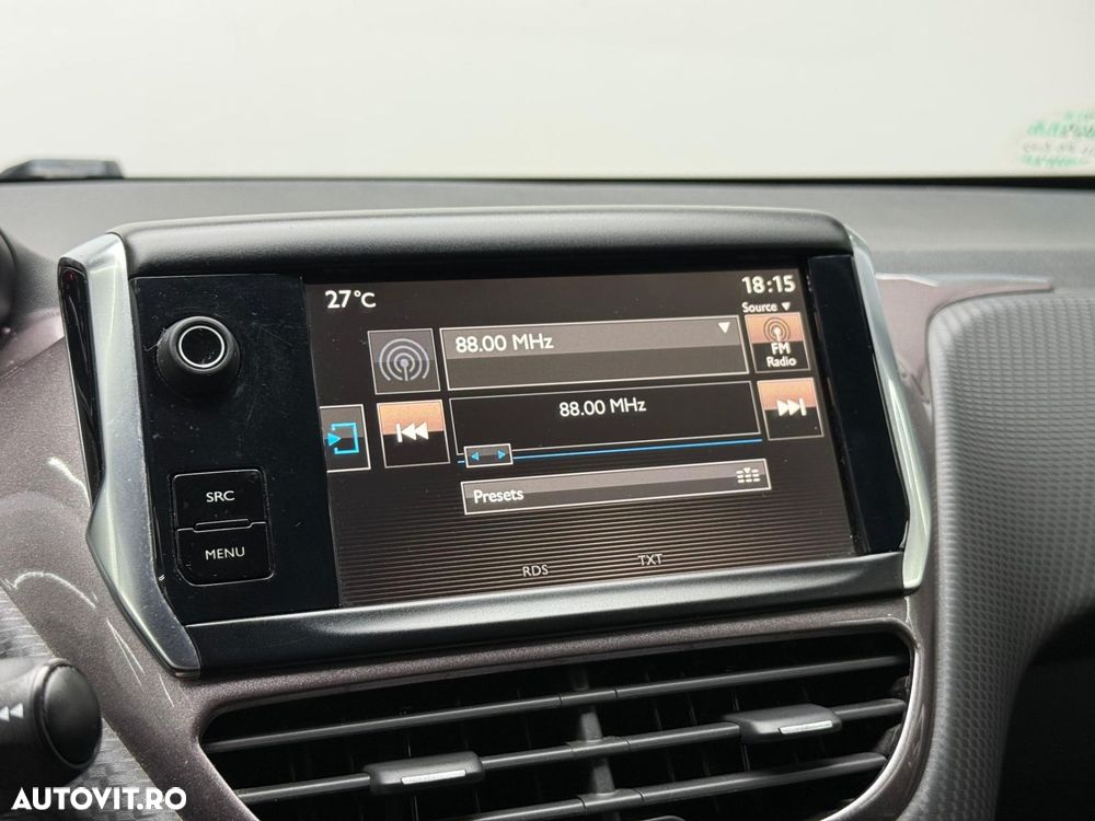 Peugeot 2008 PureTech 110 Stop&Start Active - 11