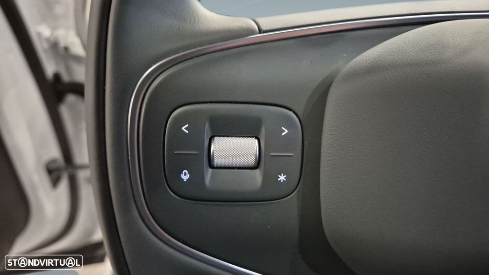 Xpeng G6 68.5 kWh Standard Range - 17