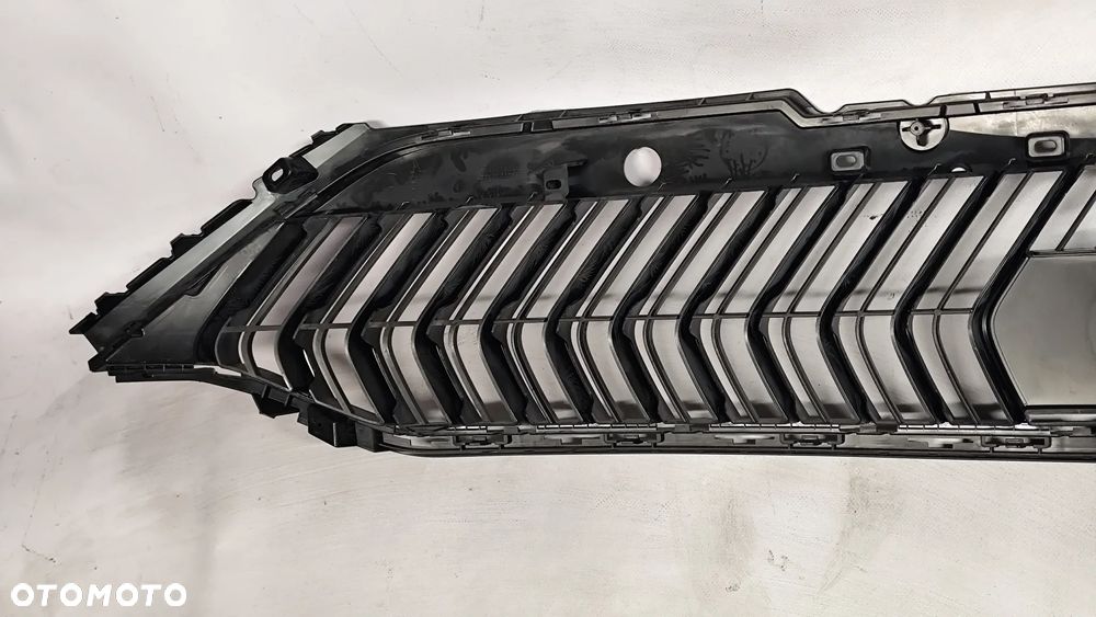 CITROEN C5 X 2021- NOWA KRATKA ZDERZAKA PRZEDNIEGO 9839722080 / 9839732780 - 9