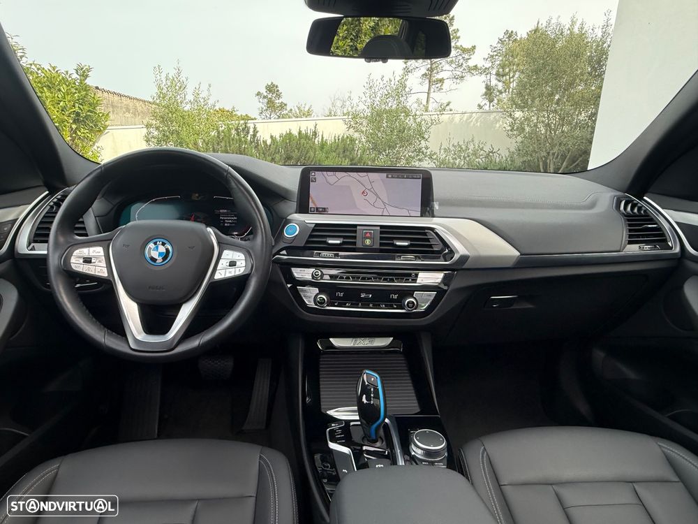 BMW iX3 Impressive - 30