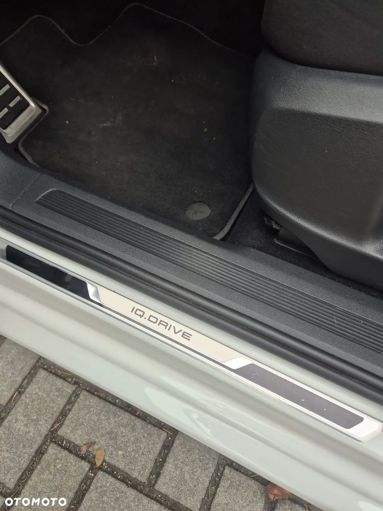 Volkswagen Touran 1.5 TSI ACT OPF DSG Comfortline - 19