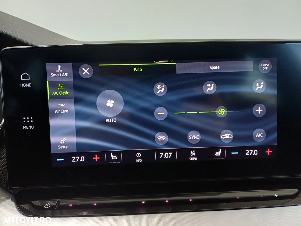 Skoda Octavia 2.0 TDI DSG Style - 30