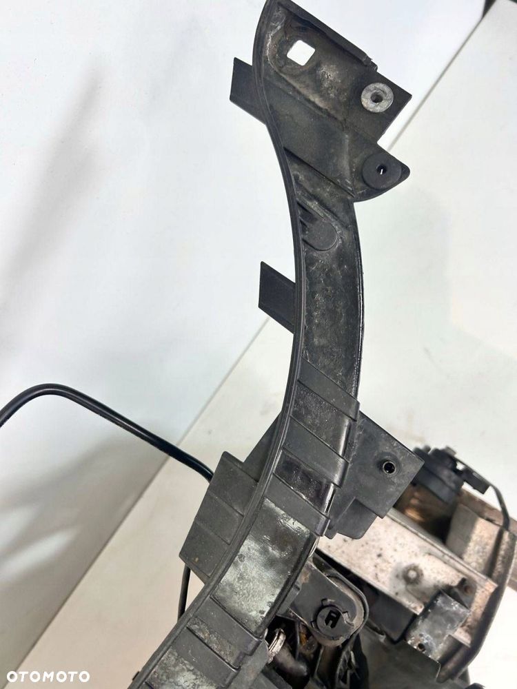 Audi Q5 SQ5 2011 Pas przedni 2.0 tdi manual CGLB kompletny - 10