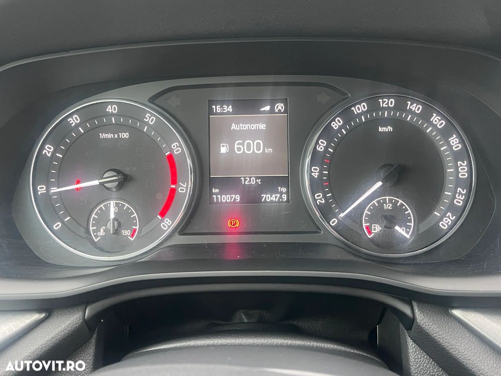 Skoda Octavia 1.5 TSI Ambition - 10