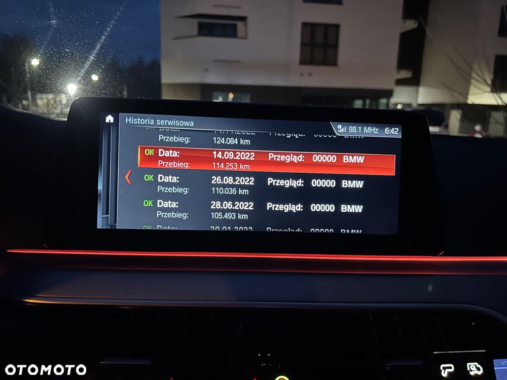 BMW Seria 5 520d xDrive - 23