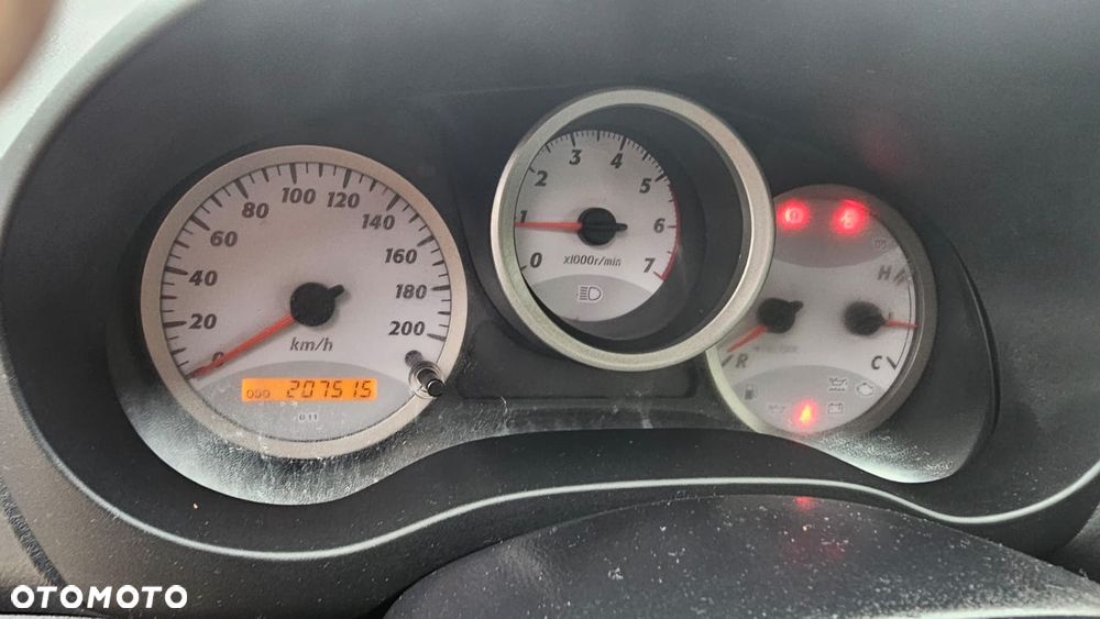 Toyota RAV4 2.0 D-4D 4x4 - 8