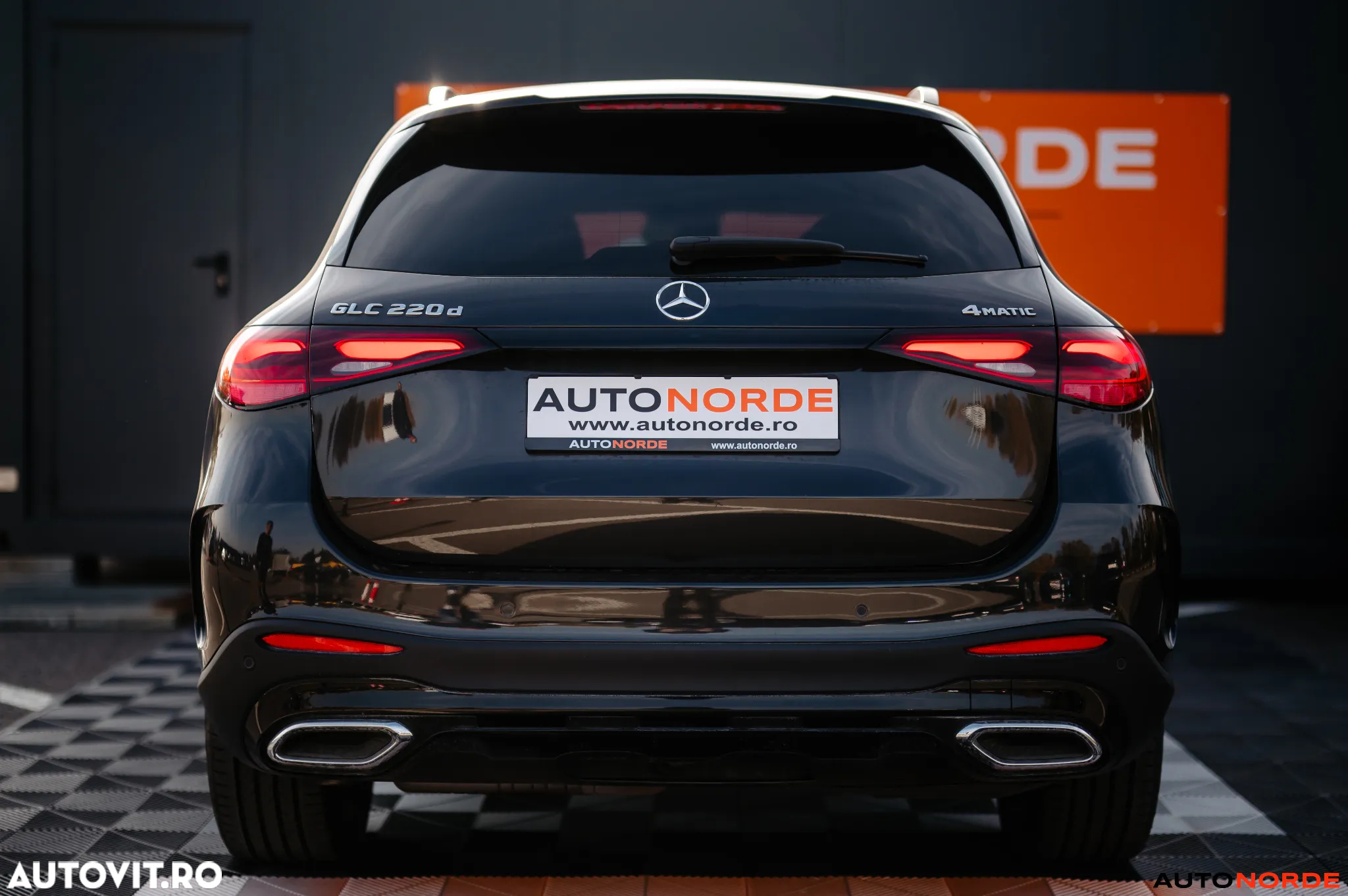 Mercedes-Benz GLC 220 d 4Matic 9G-TRONIC AMG Line Advanced - 7