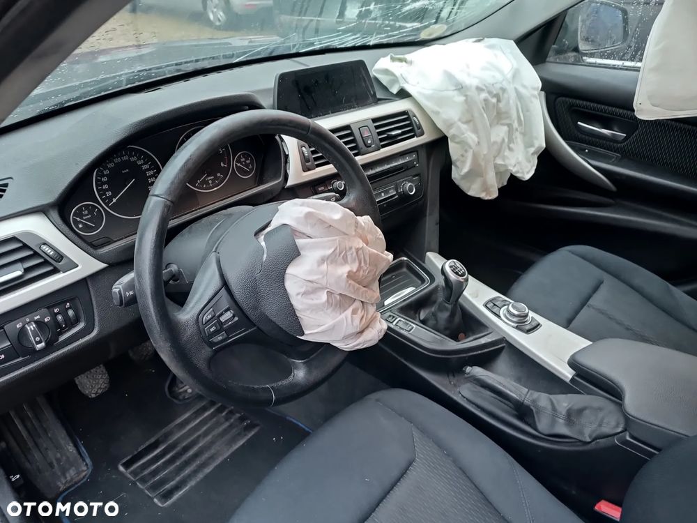 BMW Seria 3 - 19