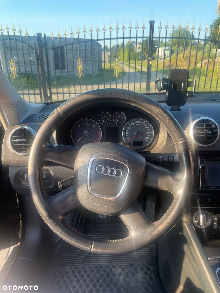 Audi A3 Sportback - 6