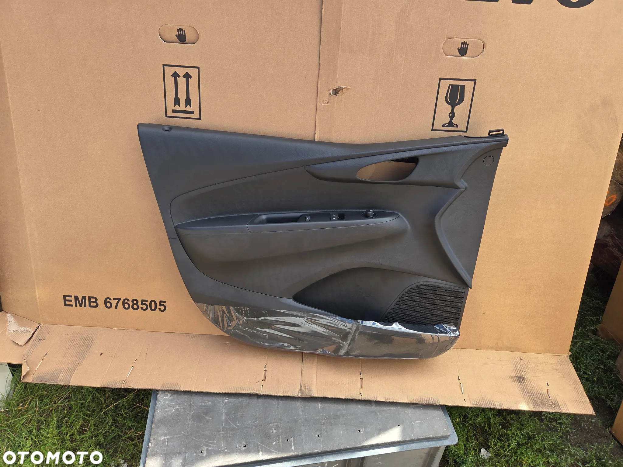 Tapicerka boczek drzwi lewe przód przednie Opel Karl Türverkleidung vorne links Opel Karl 42638510 42342953 95328440 tapicerka boczek drzwi lewy przod przedni Opel Karl - 4