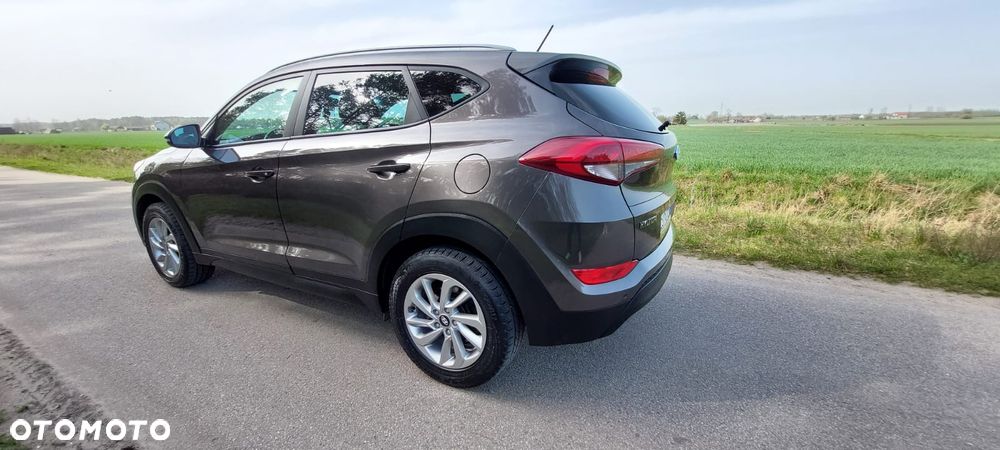 Hyundai Tucson 1.7 CRDI BlueDrive Style 2WD - 3