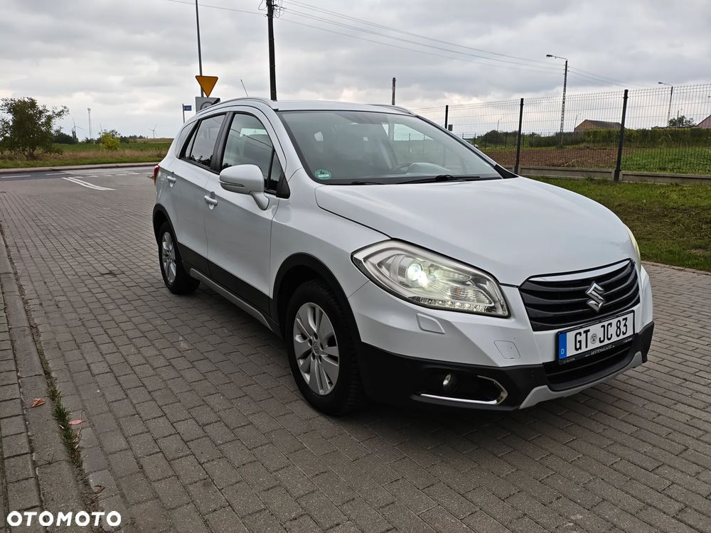 Suzuki SX4 S-Cross 1.6 DDiS Allgrip Comfort+ - 4