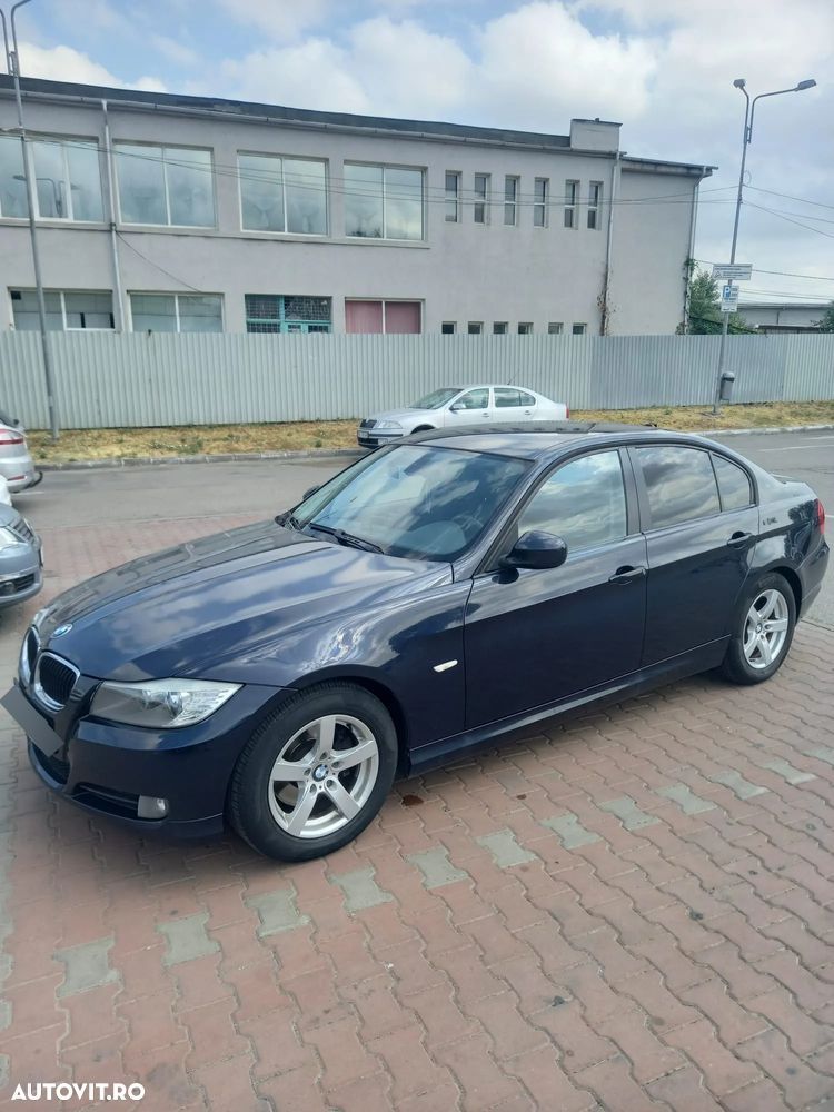 BMW Seria 3 320d - 11