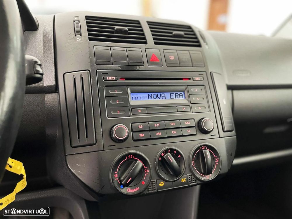 VW Polo 1.2 Confortline AC - 16