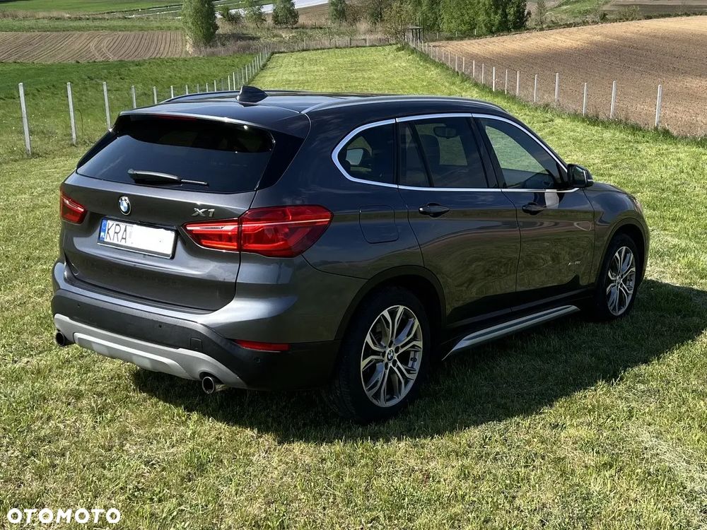 BMW X1 - 4