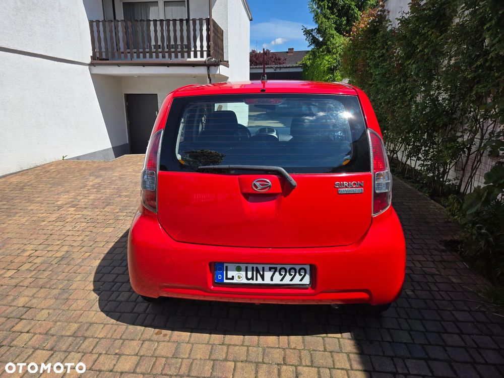 Daihatsu Sirion 1.0 CooLine - 6