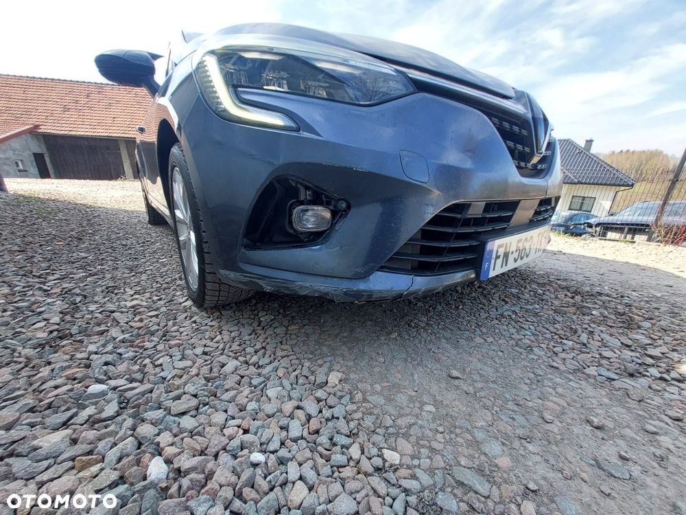Renault Clio - 16