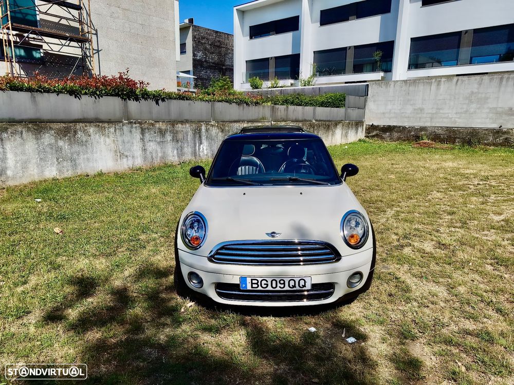 MINI 3 Portas Cooper D - 29
