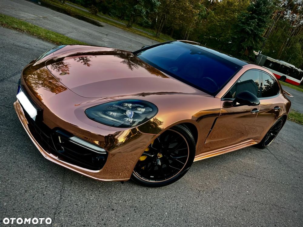 Porsche Panamera - 12