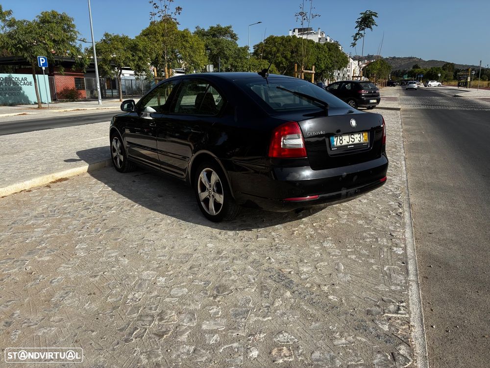 Skoda Octavia 1.6 TDI Elegance - 12