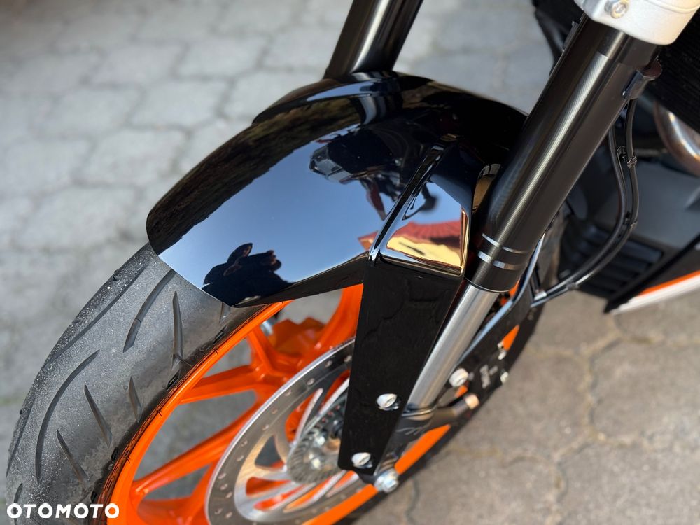 KTM Duke - 24