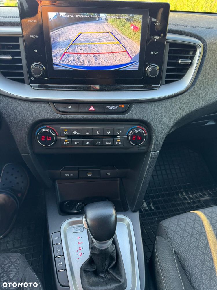 Kia XCeed 1.4 T-GDI L DCT - 3
