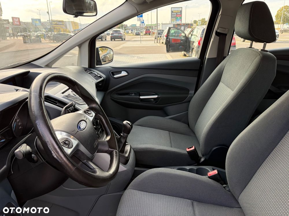 Ford C-MAX - 10