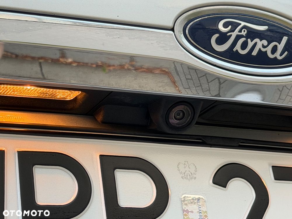 Ford Mondeo 2.0 TDCi ECOnetic Start-Stopp Titanium - 32