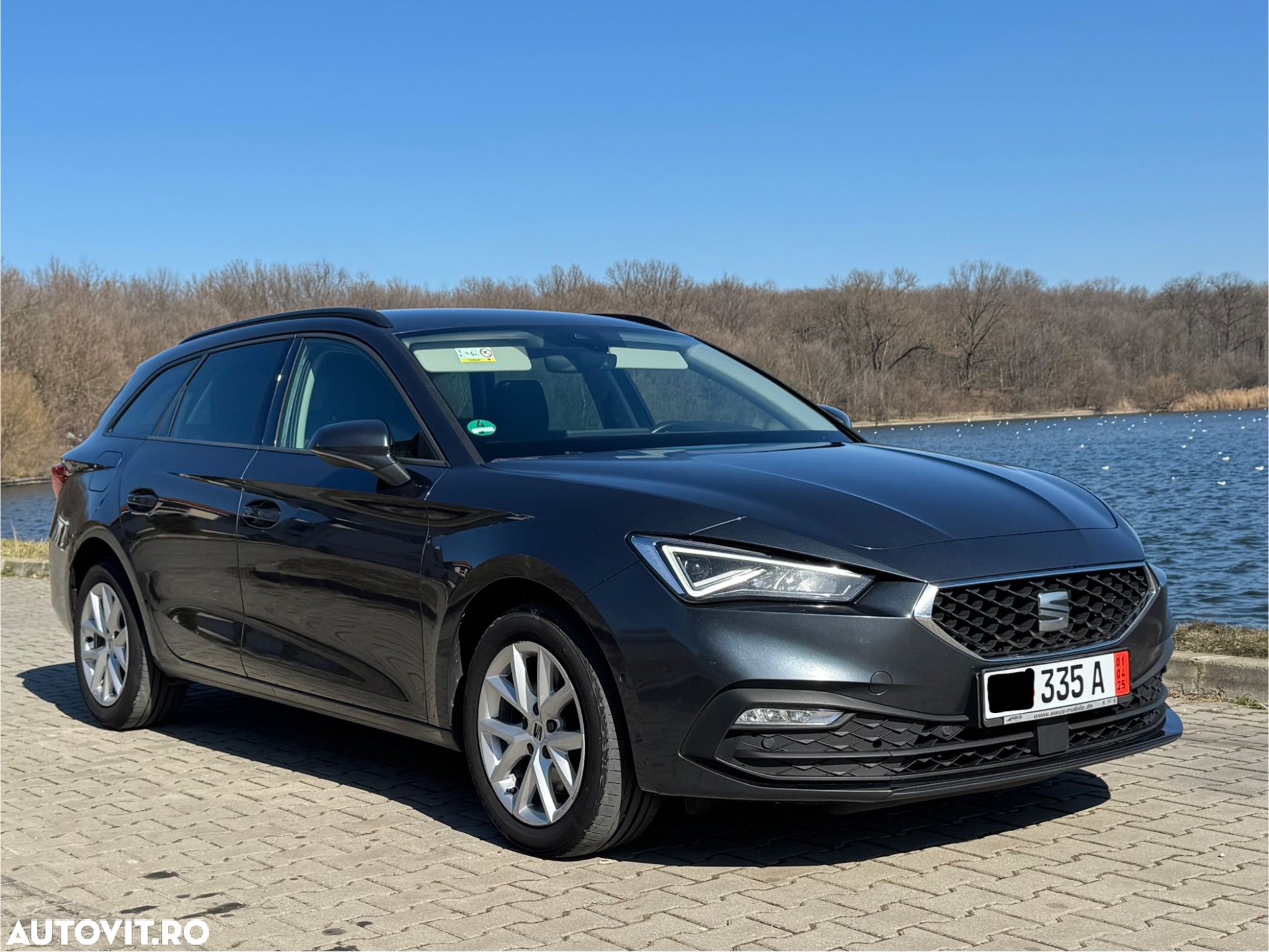 Seat Leon Sportstourer 2.0 TDI DSG Style Edition - 2