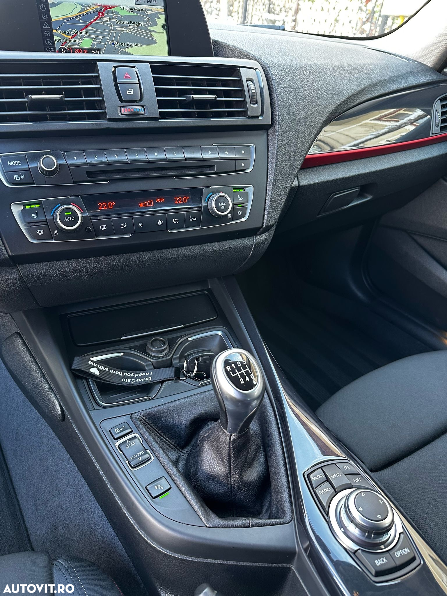 BMW Seria 1 120d - 12