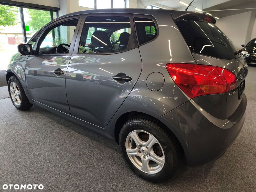 Kia Venga 1.6 CVVT Titanium Collection - 5