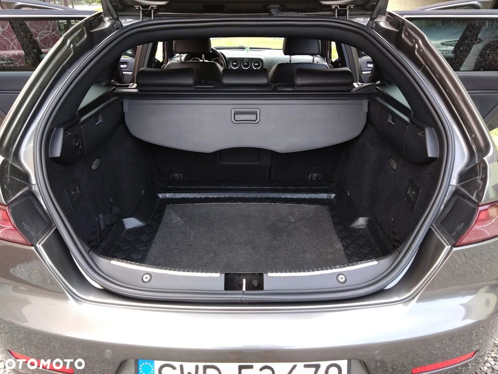 Alfa Romeo 159 2.0JTDM Sport Plus - 12