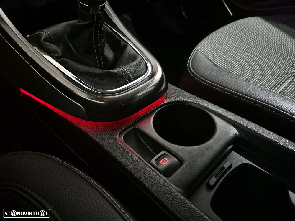 Opel Astra 1.4 Cosmo - 10