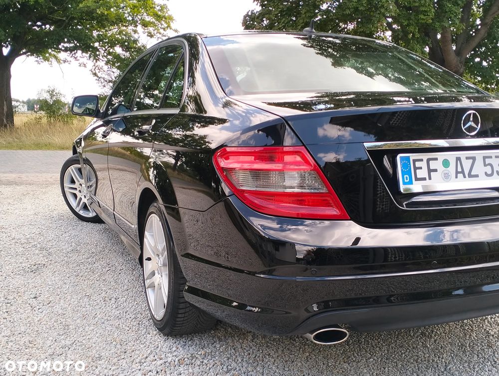 Mercedes-Benz Klasa C 180 Kompressor Avantgarde - 24