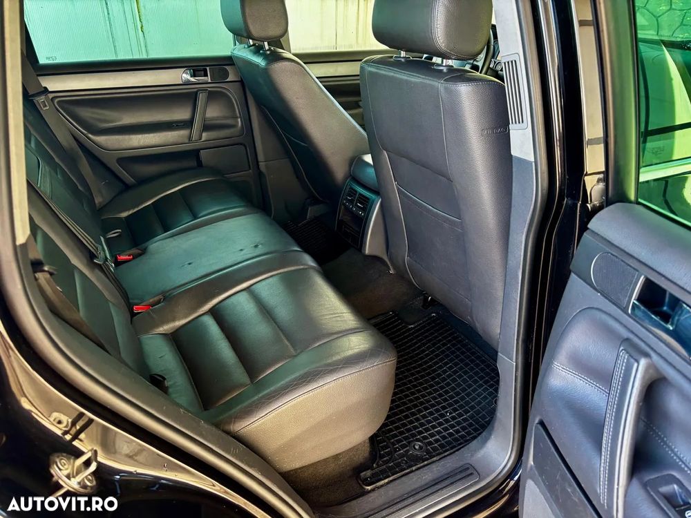 Volkswagen Touareg - 9