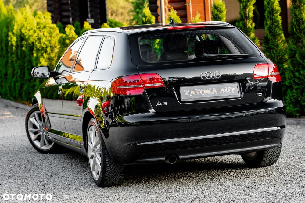 Audi A3 Sportback 2.0 TDI Ambiente - 8