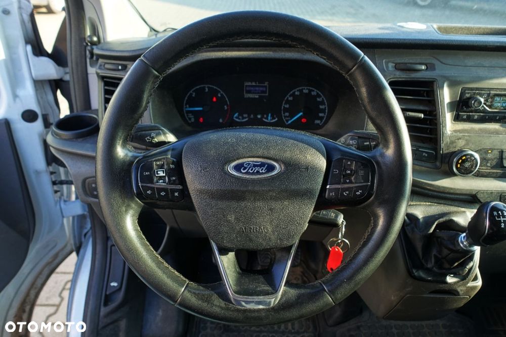 Ford Transit Custom - 11
