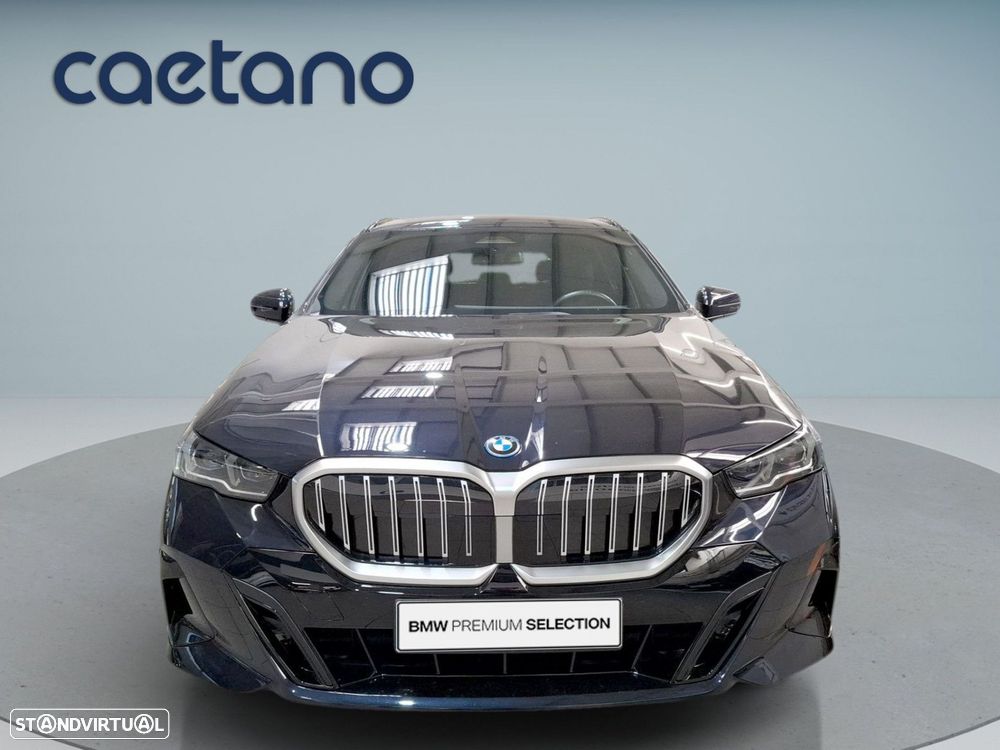 BMW 530 e Pack Desportivo M - 2